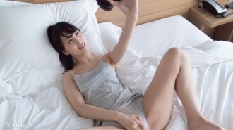 Shaved Girls Selfie Vagina Iki Masturbation / Sora
