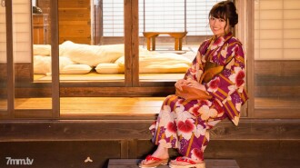Do you have sex with a yukata this summer? / Chiharu