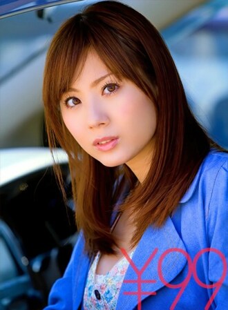 DV-1278 [優點] 在咖啡館伏擊 Yuma Asami，突然發生性關係。當顧客在衣服中間時插入它，並且壓活塞一直完成。脫光衣服後又從記者身上，猛地往後撒尿。濃稠的精液照原樣從面部射出。第二個演員出現在 Yuma Asami。外記小便和匆忙面部射精。麻美優馬 - 麻美由真