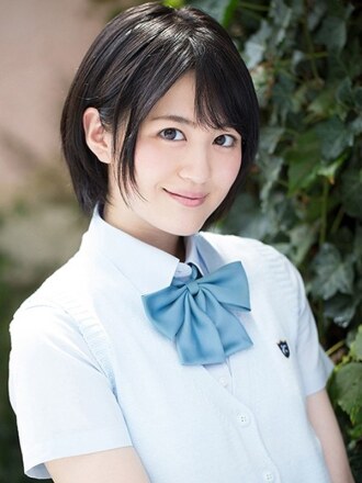 [Prix spécial] Vivez l'instant où la belle Erina Nagasawa perd sa virginité ! Le visage d'Erina est figé par la douleur, et même si elle bouge lentement, la douleur la submerge. Soudain, Erina fond en larmes. Ses yeux se remplissent d'un mélange de larmes, de douleur et de plaisir…