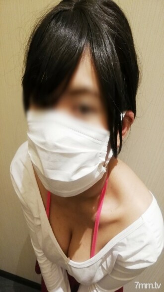 (Leaked) Scheduled to end early "H cup brown half beautiful girl was an active wearing erotic idol !!! A quiet girlfriend shakes big tits 2nd round SEX" First time benefits available