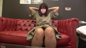 [Saki-chan with dark skin who likes to blame, continuous vaginal cum shot to a famous pussy that is irresistibly outbursts]