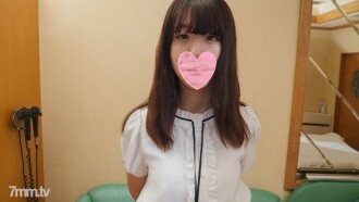 [46th shooting] Madoka 18-year-old slender shaved daughter and Namahame creampie SEX [Personal shooting]