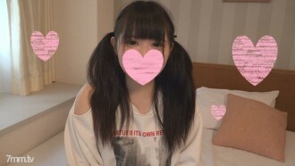 ★ Appearance ☆ Twin tail plump busty loli girl Lara 19 years old ☆ Sensitive busty nipple ♥ First squirting with electric massager ♥ Saliva Blow ♥ Raw chin in a shaved pussy ♥ [Personal shooting] * With benefits!