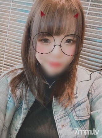 [Uncensored] A lonely 20-year-old nursery teacher was an unusually wet dick (it felt so good that I made a vaginal cum shot)