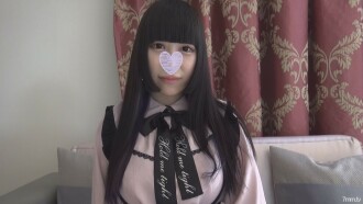 [Personal shooting] Yuki 29 years old Bombshell F cup big breasts goth type shaved beautiful wife cum shot in large quantities