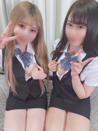 [4 times total creampie] Harlem 3P 2nd round 4P Panaginip ba ito ng lalaki? ! Ang isang balingkinitang kagandahan na naka-micro bikini at isang office lady na walang panty sa isang masikip na palda ay maaaring mabuntis!