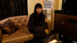 [Personal shooting x Married woman NTR] A sober wife who does not know a man other than her husband was put on embarrassing underwear and a cheerful black soldier got a lot of vaginal cum shot with a nonstandard decamara. * Main story appearance