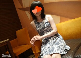 ≪Hochwertige 4K-Version≫ Chiaki 21 Jahre alt 155 cm 41 kg ☆ Gesichtsbehandlungen & rohes Eichhörnchen & Gesichtsbesamung ♪ Erster Schuss ♪ Loli-Körperform-Gully ♪ [Bewertungsvorteile verfügbar]