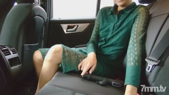 [Personal shooting] Nasty aunt fifty and in-car exposure play, raw squirrel affair at the hotel! Escalating mature women can't stop! [Creampie / Creampie]