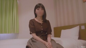 FC2-PPV-1588940 【個人拍攝】麗卡20歲女大學生Refre小姐★我做了一個整潔的JD穿超臟內衣並做了陰道射精！