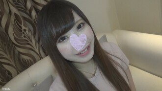 [Personal na pagbaril] Natsuki 19 taong gulang Isang malaking halaga ng vaginal cum shot sa isang ahit na magandang busty malaswang batang babae na may natatanging istilo