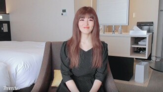 [Uncensored / No Mo] Buyer review benefits available (high quality version) _ [It's not bad to take it off] Chisato / 24 years old / OL [Complete appearance] Clothed raw vaginal cum shot SEX