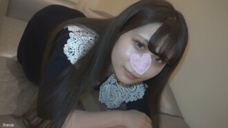 [Personal shooting] Karin 23 years old Neat and clean loli system loose fluffy slender beautiful girl with a large amount of vaginal cum shot