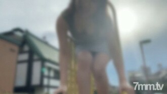 [Idol GET] Half beautiful girl idol, Gonzo video before debut! A carnivorous girl who straddles her boyfriend and shakes her hips while licking her nipples! Exposing the intensely dangerous copulation that is exhausted with boobs, mouth, pussy w [outflow]
