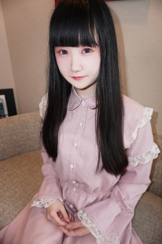 [No] [Limited to 100 pieces 2980 → 1480pt OFF!] 〇Lolli Lori girl who just graduated from school ♥ ️ A little unprocessed pubic hair de amateur feeling ♥ ️ ※ Review privilege / Denma masturbation ♥