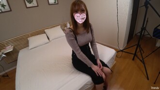 [Personal shooting] ♀299 Professional student Ma ◯ -chan 20 years old 2nd time 1st pregnancy? ?? Menstruation stopped at the last seeding conceived AV debut! A vaginal cum shot that doubles as a pregnancy test! (smile)