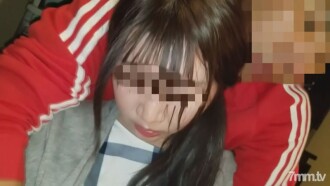 Limited to 20 [Individual] A proud beautiful wife .. A junior who made a fool forcibly thrusts the back of the throat and the back of the vagina and drips the juice of others