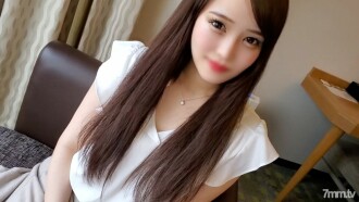初撮影！！顔出し！！個数限定！【無修正】圧倒的な美貌と淫靡な眼差し・・魅力溢れるEcup美女の吸い付くような名器に2回中出し！！(長編）