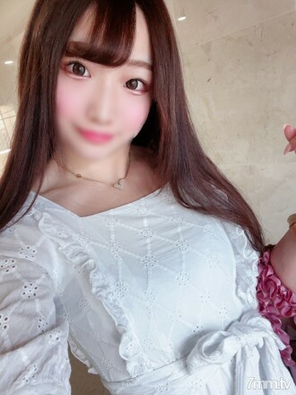 Complete appearance ★ Fair-skinned neat 18-year-old active female ○ student! A metamorphosis eros hidden by a teenage ordinary girl who gets wet just by looking at the dick! Dangerous Nissei Saddle with no sexual knowledge because it is too naive ★ Massive vaginal cum shot in a pink pussy that does not yet know the taste of semen * Special
