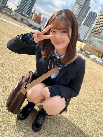 *Initial limited* [Individual beat/J/system] Riko Kumabe 18 years old ``Possible sweating (Teru)'' Company activity recurring SEX Uncle Saffle Waindo ejaculation live intercourse ♪ FC2-PPV- 3254975