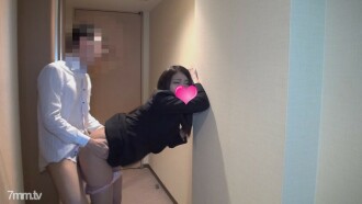 [Personal shooting] Creampie for Ayumi, a bright and naughty new employee! [Delusion video]