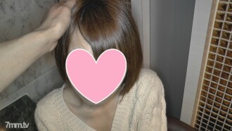[Personal shooting] A female college student with a short cut to make a vaginal cum shot at the age of 19 www [High-quality version available]