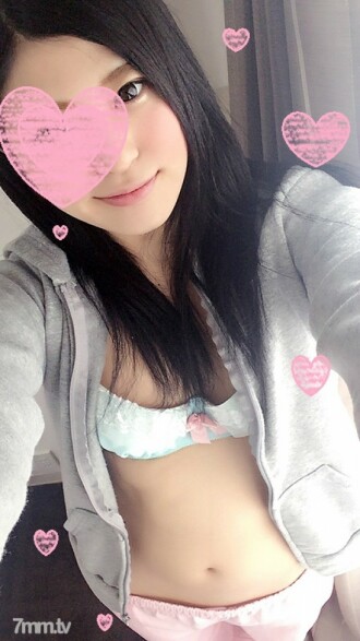 [Penembakan pribadi] Fumika 22 tahun ① Gadis OL mesum ☆ Injeksi menarche yang memalukan! Fellatio, mengisap bola, menjilat anal ~ Terlalu nyaman setelah insersi mentah, memohon untuk tembakan cum vagina ~ Pembibitan di vagina mentah [video amatir]