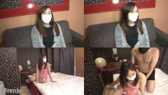 Life's first 3P & first consecutive vaginal cum shot! I have injected muddy sperm into an amateur girl during 2 shots! 【selfie】