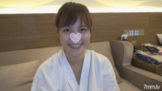 [Personal shooting] Sumire 34 taong gulang Isang malaking halaga ng hilaw na cum shot sa isang kaakit-akit na magandang asawa na may malalaking suso [Nasty slut edition]