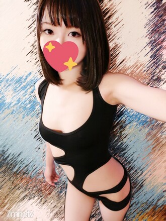 [Personal shooting] Bitch apparel salesperson Minamo-chan 25 years old and raw vaginal cum shot! Saddle the muscle pussy trained in the track and field club! Endurance sex that keeps breathing and keeps breathing! [Accepted]