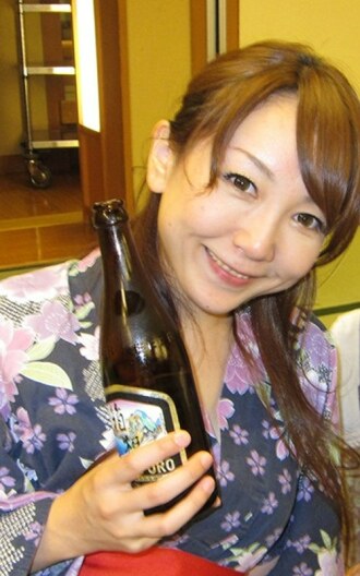 I Brought An Employee Who Got Mud On A Company Trip To My Room And Fucked Her! Kirihara Azusa
