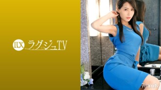 Luxury TV 1093 Love juice na umaapaw mula sa pubic area. Ang titi na nagbabasa ng mga mata at sumisipsip. Isang kakaibang dilag na nalulunod sa pawis sa matigas na katawan ng kanyang kayumangging balat at nalulunod sa sarap sa matinding balakang.