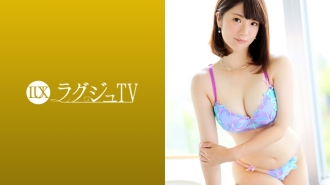 럭셔리 TV 1156 남자친구를 한결같이 생각하는 반면, 담백한 섹스에 고민을 안는 미숙녀… 만져진 것만으로 반응해 버릴 정도로 욕구 불만이 되고 있던 몸. 쌓인 성욕을 발산시키는 것처럼 귀여운 목소리로 헐떡이고 요가 뿜어진다!