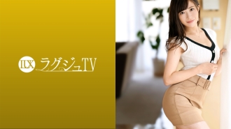 Luxury TV 1478 Isang full-time na maybahay sa kanyang ika-8 taon ng kasal ay lumabas sa isang AV para sa pagpapasigla! ! Gusto ng isang misis na may karanasan bilang dating hubo't hubad na modelo na makita ng mga tao ang kanyang katawan! Isang imoral na pakikipagtalik kung saan ang isang asawang gutom sa pambihirang pagpapasigla ay ginulo ng isang estranghero sa harap ng camera! !