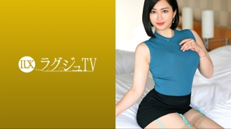 럭셔리 TV 1614 표현의 폭을 넓히고 싶다고 미인 관능 소설가가 AV 출연! 감도 발군의 젖꼭지를 만지기만 하면 그녀는 빅빅과 반응하고 괴롭고 자란 음모의 안쪽에는 언젠가 습기가… 남편님과는 다른 공격받는 쪽에 흥분을 숨기지 못하고, 음란한 표정을 띄워 욕망을 드러내고 헐떡이는!