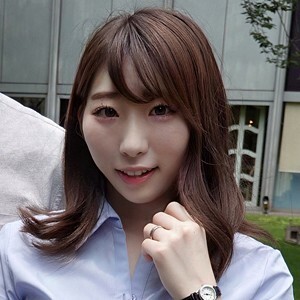 모나미씨