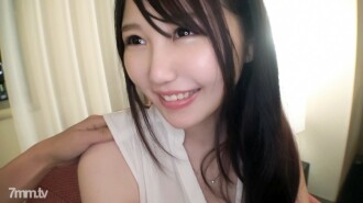[First shot] [Girl who wants to be her] [Mochihada beautiful girl] Isang video ng isang kaakit-akit na malambot na amateur na batang babae na tumutulo ang pawis sa kanyang mukha at seryosong nararamdaman. [First shot] AV application sa net → AV experience shooting 1130