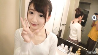 SIRO-4003 【第一槍】【尿褲子】【透明○活躍JD】透明性出眾的業餘大學生，情色敏感度太高。連續去世太多次了……【第一槍】網上AV應用→AV體驗拍攝1120
