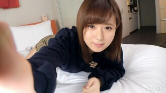 [First shot] [18 years old with tight skin] [Youngness remains ..] A naive girl who says "I want to go to a zoo or an aquarium for a date!" Wet it ... AV application on the net → AV experience shooting 1136