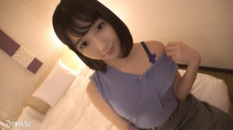 [First shot] [Job hunting student with fair skin] [Serious girlfriend ..] Baptism of a member of society to a job hunting student with a young face. If you teach pleasure with a big cock .. AV application on the net → AV experience shooting 1189