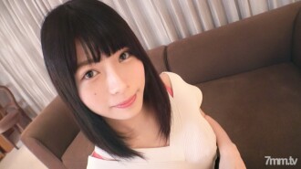 [First shot] [19-year-old professional student] [Transparency x crying mole] The growing naughty curiosity of 19-year-old cannot be filled by a boyfriend of the same age. The pant voice echoing in the room gradually grows louder .. AV application on the net → AV experience shooting 1305