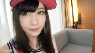 [First shot] [Science girl who falls with a meat stick] [Young ass that looks delicious] Kansai dialect's beautiful girl has a carefree and cheerful personality. The boxed girl who made her college debut, when the pleasure switch is turned on .. AV application on the net → AV experience shooting 1328