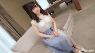 [First shot] [ANG malinis at malinis na magandang babae] [Mochijiri cowgirl position] Isang malinis at seryosong magandang babae na naglalayong maging isang nursery teacher mula noong siya ay isang junior high school na mag-aaral ay sisilip sa malikot na mundo . Unti unti akong nainlove sa technique ni tito na first time kong natikman.. AV application sa net → AV experience shooting 1500